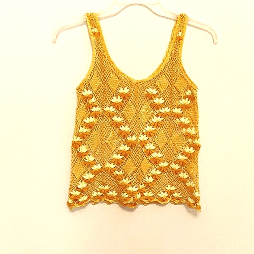 Crocheted T-shirt -top